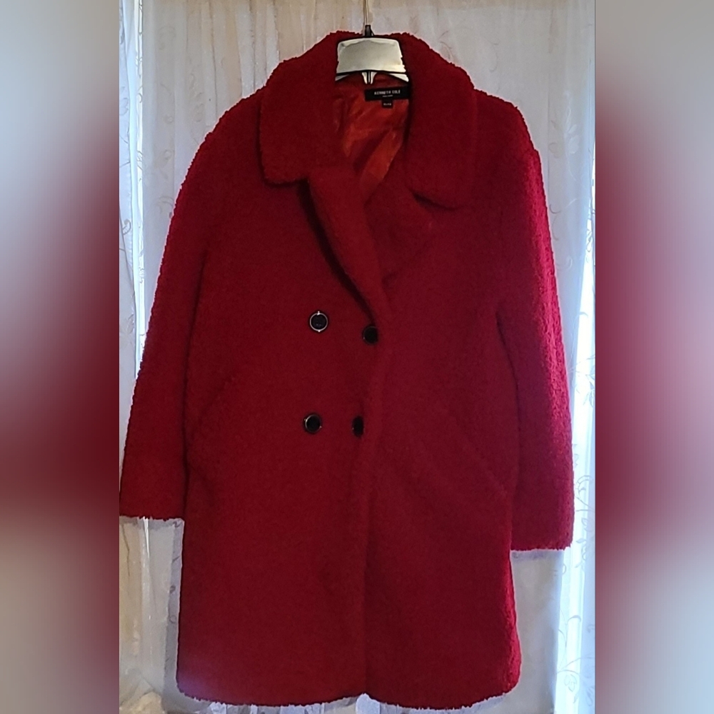 Kenneth Cole Christmas Coat XL worn 2 times